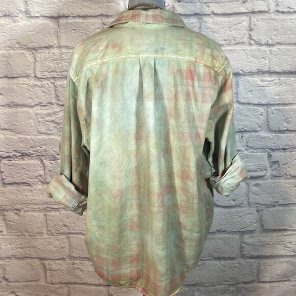 Reworked/upcycled flannel shirt - Picture 3 of 9